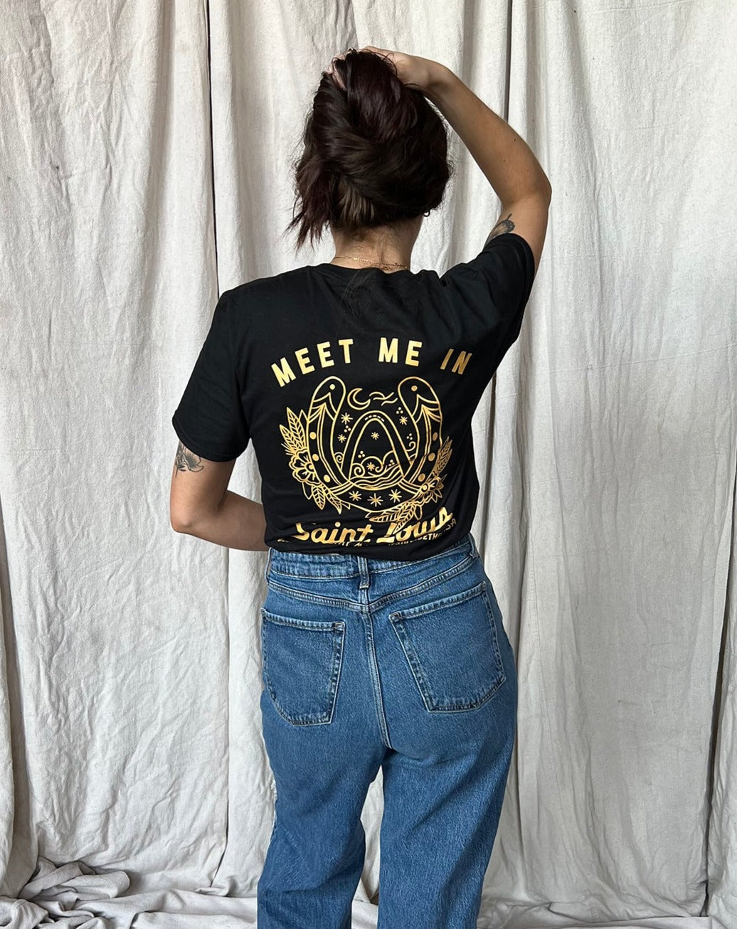 Meet Me in St. Louis Tee – Golden Gems